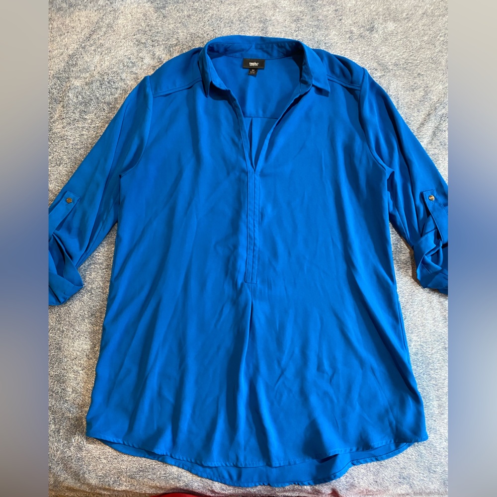 Mossimo • womens blouse • size small